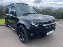 Land Rover Defender D300 r dynamic 